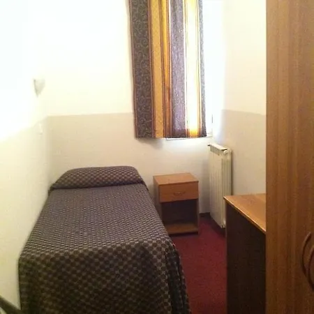 Szálloda Acropoli 2*