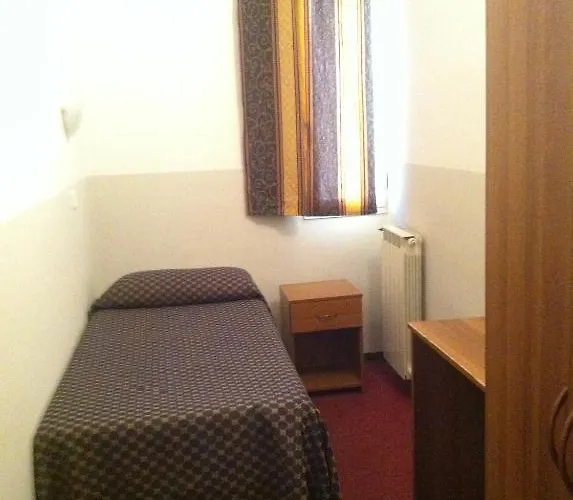 Отель Acropoli 2*